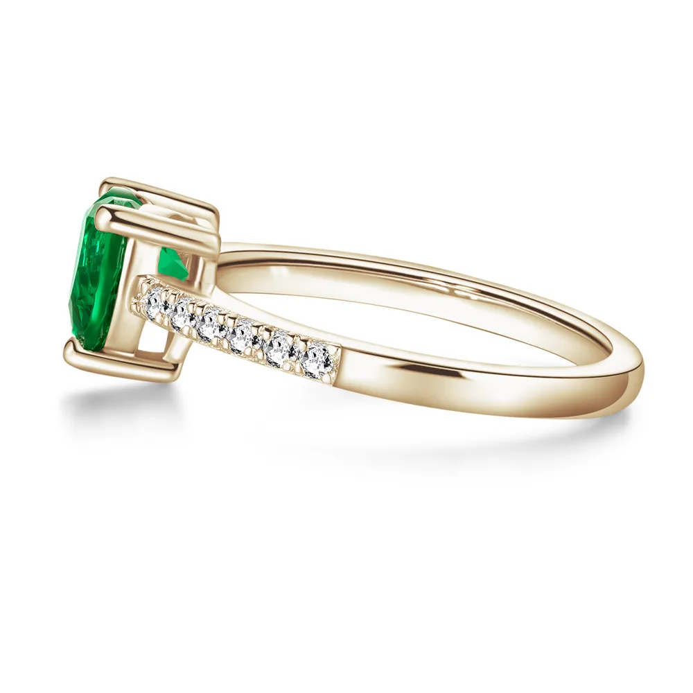 1 CT. Classic Heart-Shaped Emerald Ring