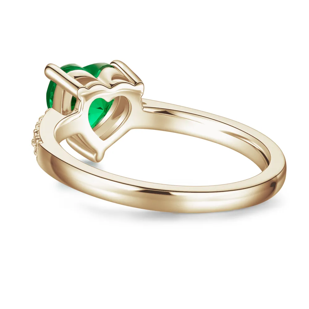 1 CT. Classic Heart-Shaped Emerald Ring