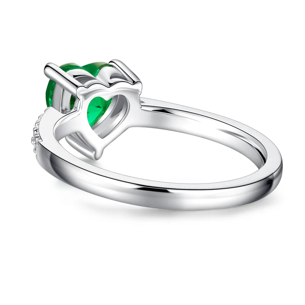 1 CT. Classic Heart-Shaped Emerald Ring