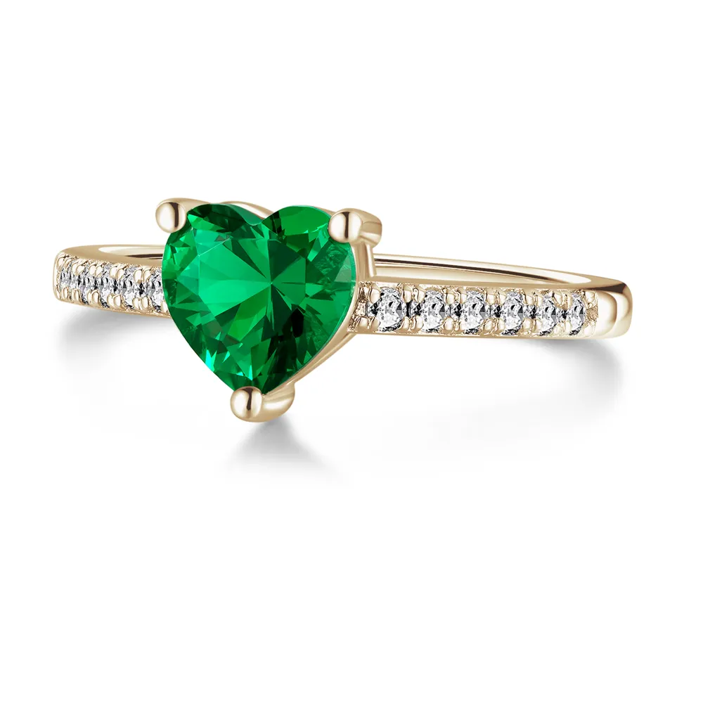 1 CT. Classic Heart-Shaped Emerald Ring