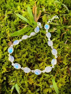 Moonstone Cabochon Bracelet